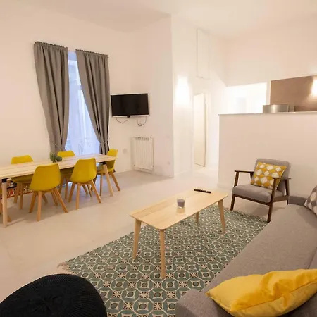 Gradoni 67 By Dimorra Apartmanhotel Nápoly