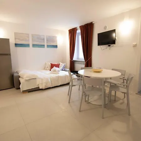 Gradoni 67 By Dimorra Apartmanhotel Nápoly